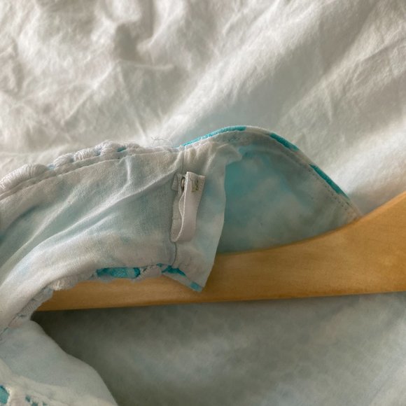 Lilly Pulitzer | McFarlane Shift | Shorely Blue Sea Cups - Picture 4 of 7